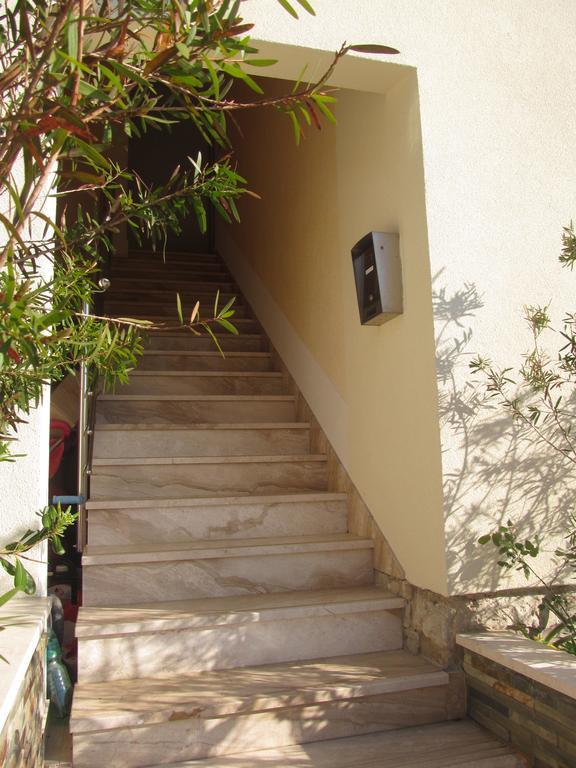 Apartment Danese 普罗马尼亚 外观 照片